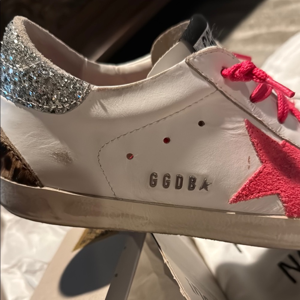 Golden Goose Women's White and Pink Sneakers - Picture 5 of 8